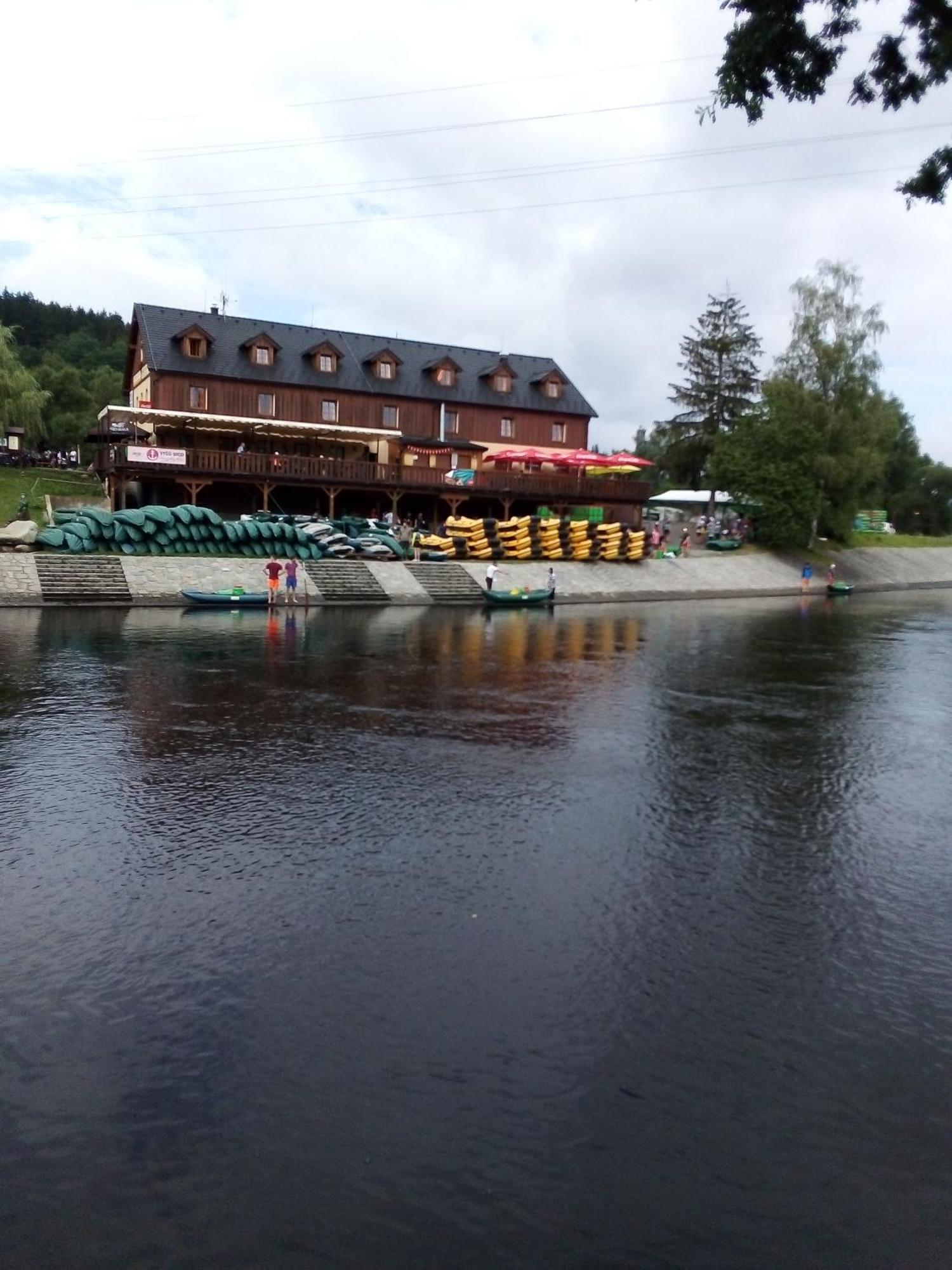 Apartman Leo Nr. 8 Lipno Nad Vltavou Buitenkant foto